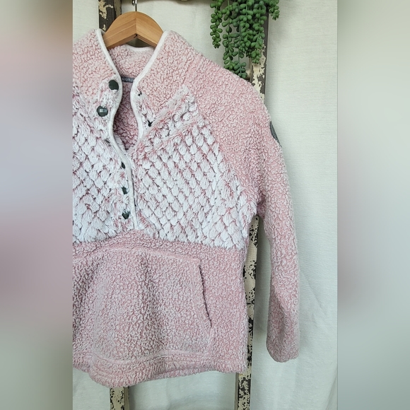 Simply Southern Pink Pullover 💗 - Picture 3 of 9
